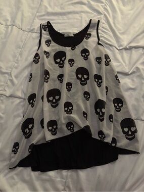 ISSI Black and White Layered-Neck Top